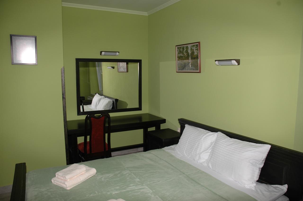 Guest House Lviv Exterior photo