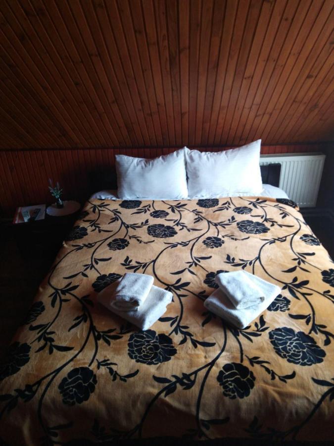Guest House Lviv Exterior photo