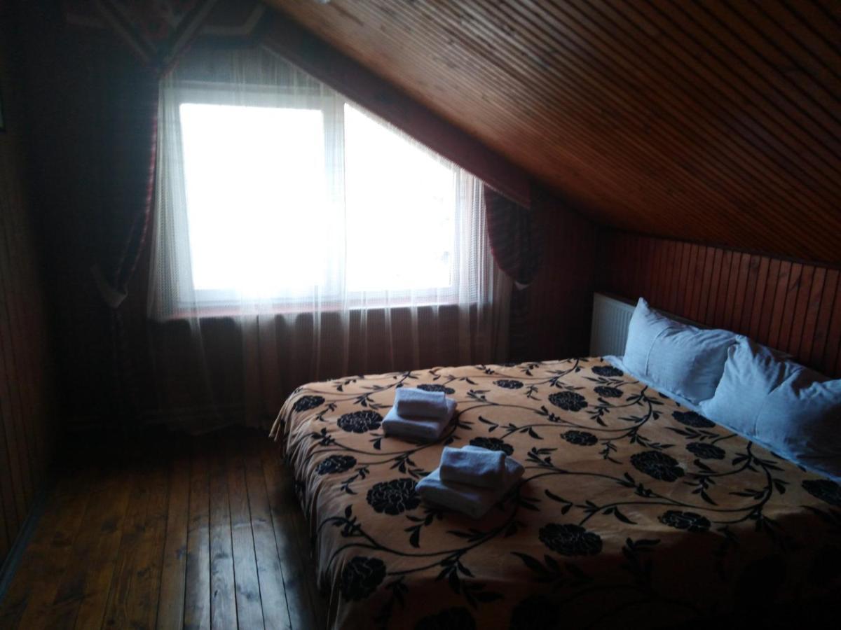 Guest House Lviv Exterior photo